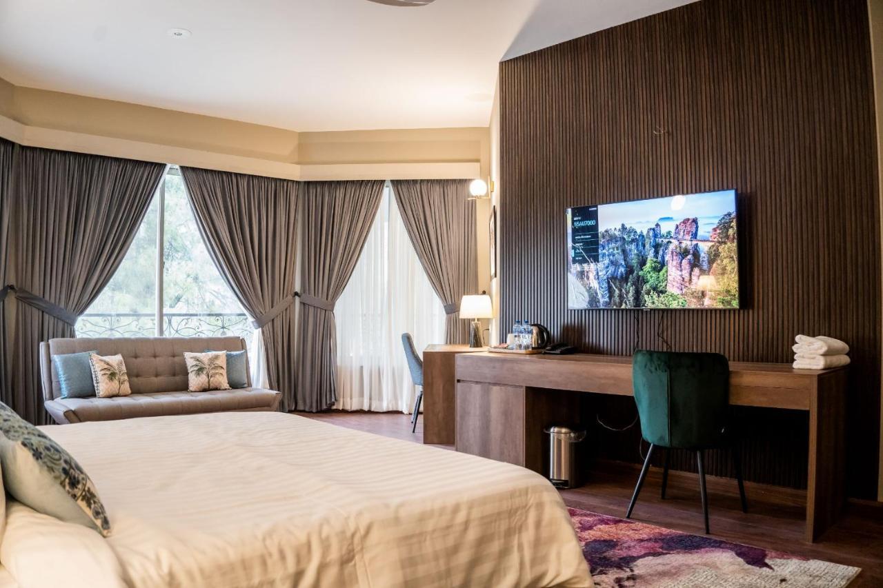 Hillside Residence E-7 By Paramount Hospitality Islamabad Bagian luar foto